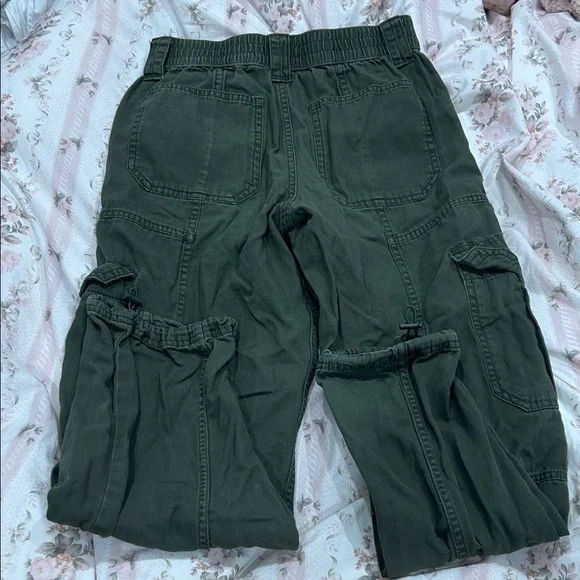 Aeropostale Olive Green Cargo Pants - Picture 5 of 5